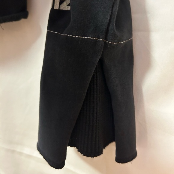 Black soft hooded jacket - Picture 5 of 5